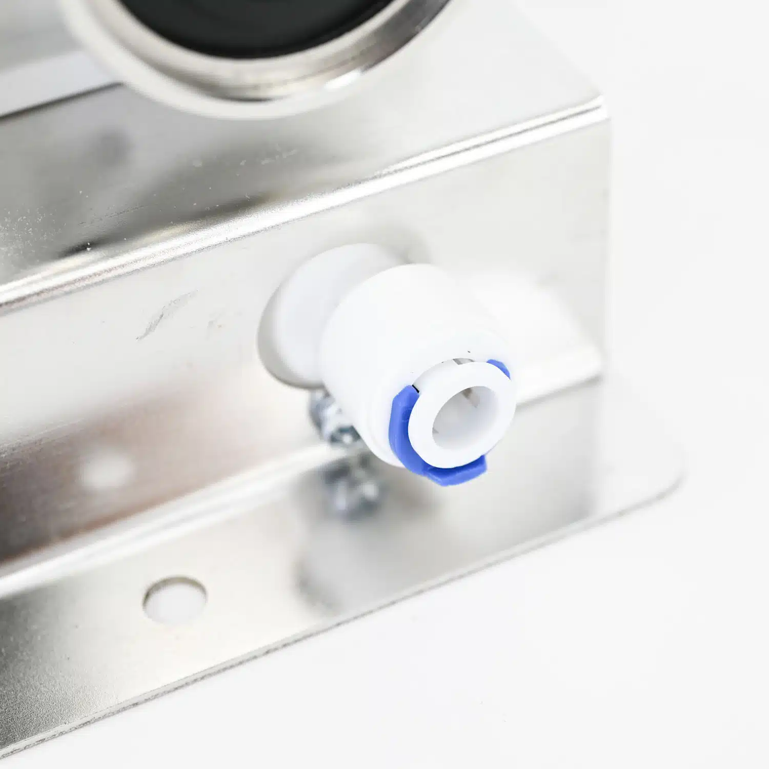 Caravan and RV LED 12V 240V UV Water Sterilizer 4 Lpm